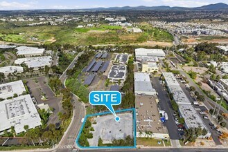 6990 Carroll Rd, San Diego, CA - Vue aérienne  vue de carte - Image1