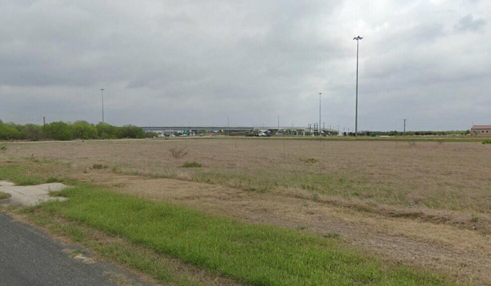 Up River Rd and Carbon Plant Rd, Corpus Christi, TX à vendre - Photo de l’immeuble – Image 3 sur 5