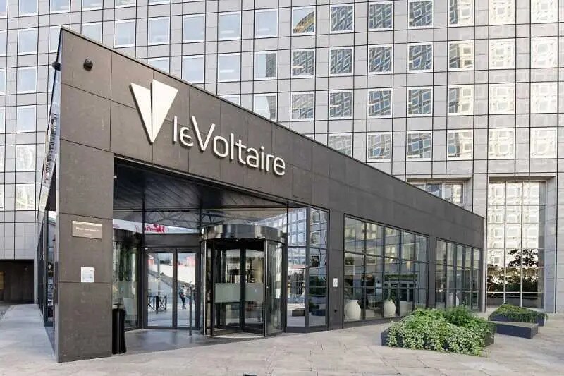 1 Place Des Degrés, Puteaux à louer - Photo de l’immeuble – Image 3 sur 23