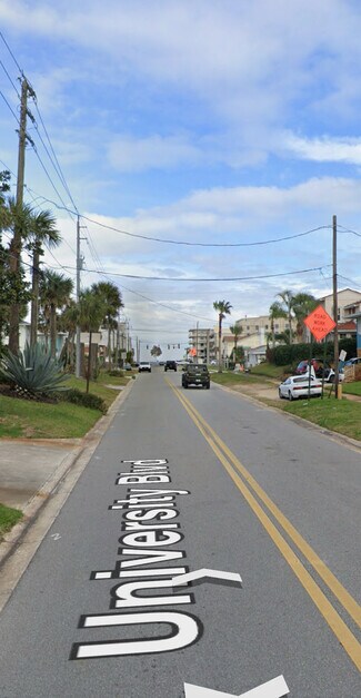 Plus de détails pour University Boluvard, Daytona Beach, FL - Logement à vendre
