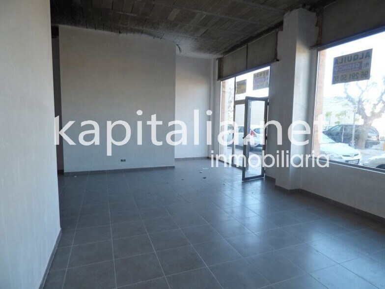 Local commercial dans Ontinyent, Valencia à vendre - Photo de l’immeuble – Image 2 sur 4