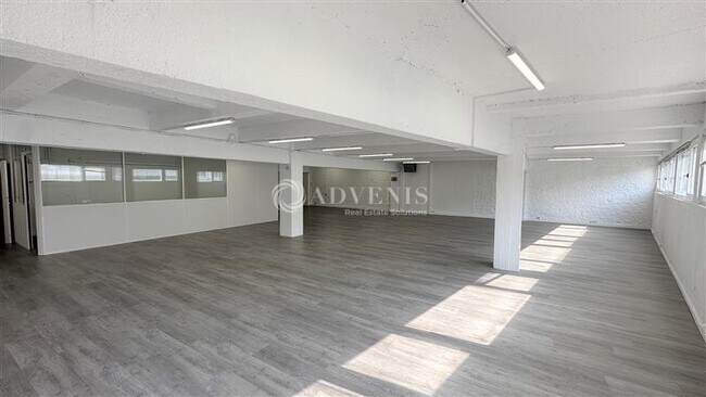 Plus de détails pour 26 Bis Rue Kléber, Montreuil - Bureau à louer