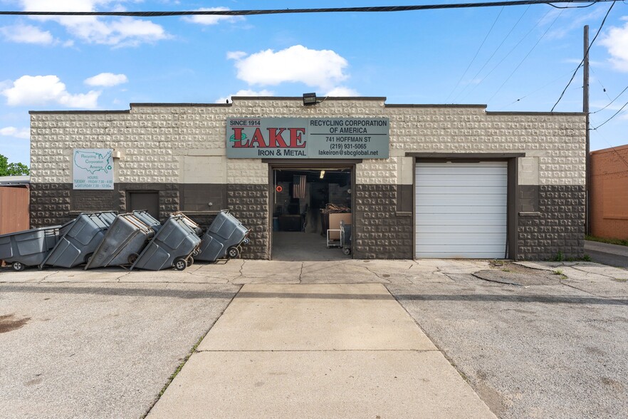 741 Hoffman St, Hammond, IN à vendre - Photo principale – Image 1 sur 20