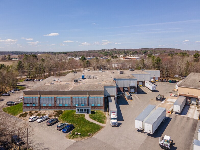 44-50 Manson Libby Rd, Scarborough, ME à vendre - Photo de l’immeuble – Image 3 sur 4