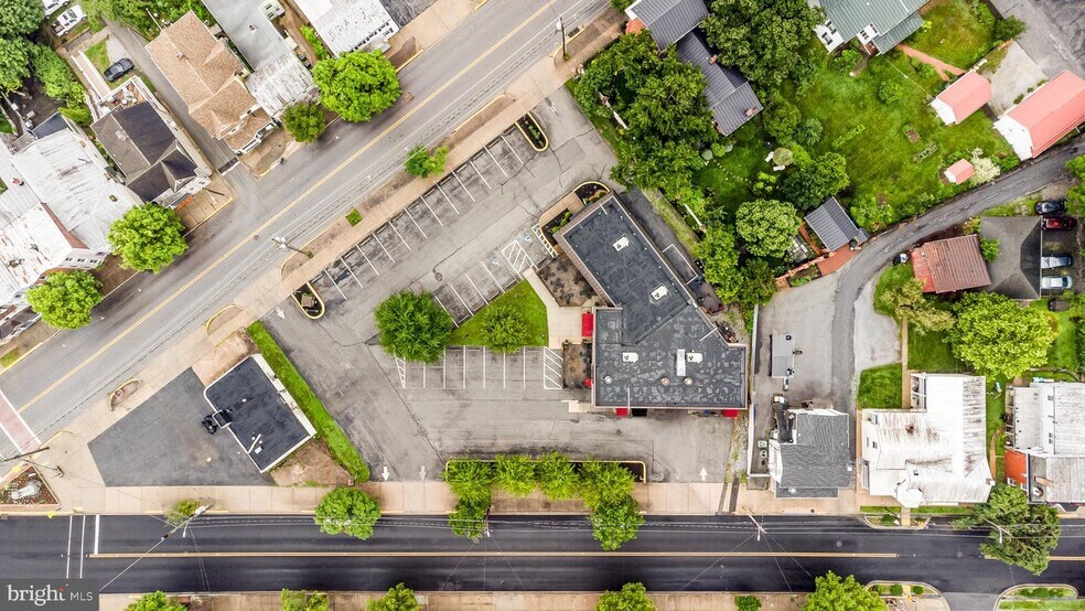 132 W Main St, Westminster, MD à vendre - Photo de l’immeuble – Image 2 sur 54