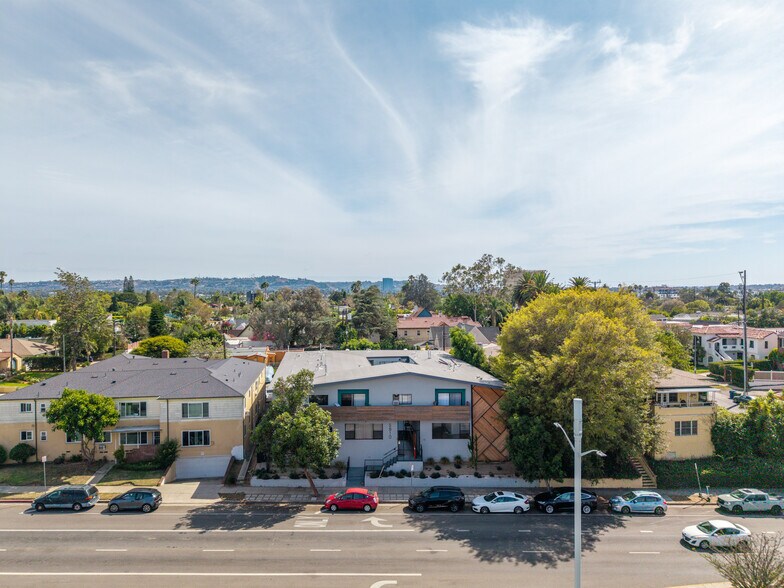 5810 San Vicente Blvd, Los Angeles, CA à vendre - Photo de l’immeuble – Image 2 sur 30