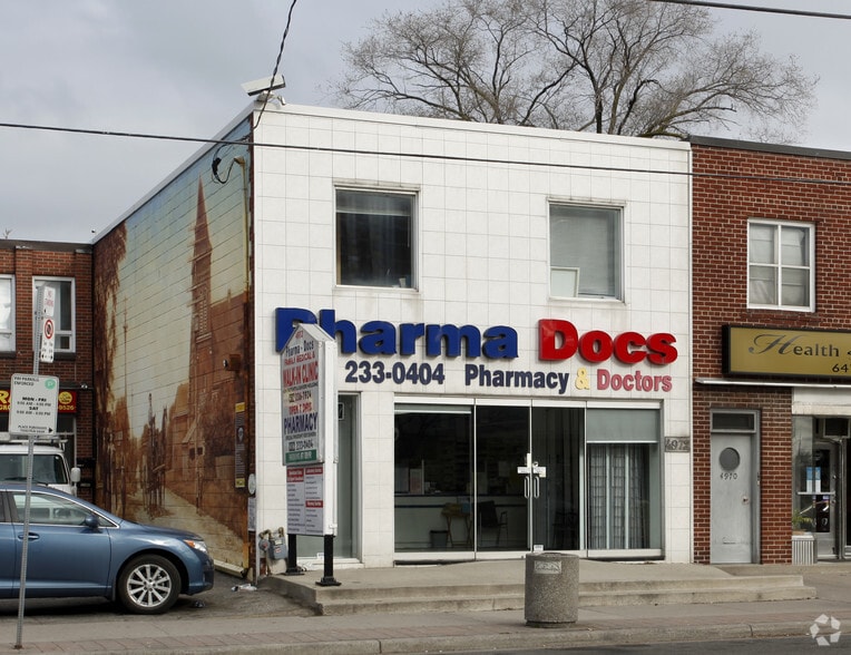 4972 Dundas St W, Toronto, ON à louer - Photo de l’immeuble – Image 2 sur 4