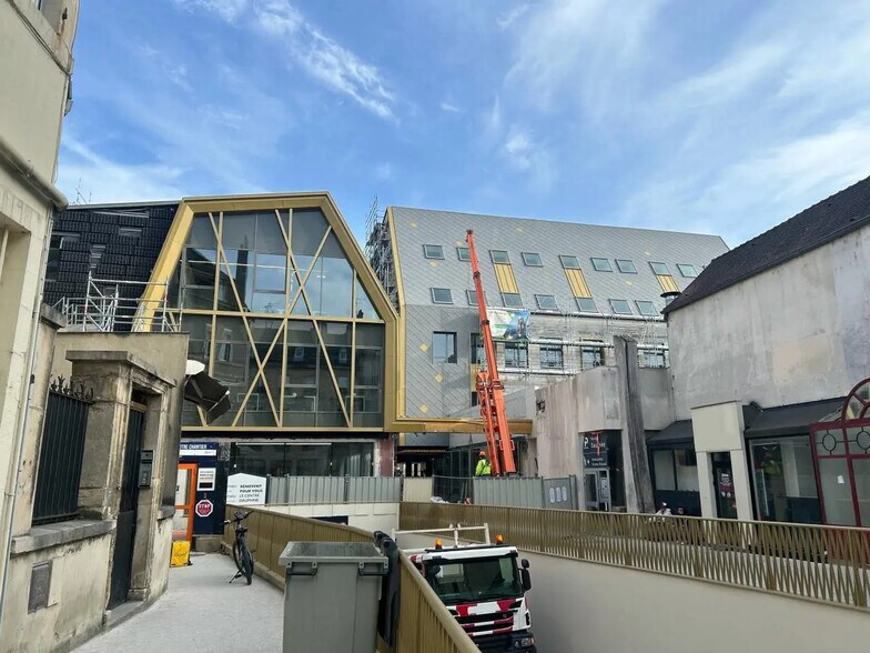 13 Rue Dauphine, Dijon à louer - Photo de l’immeuble – Image 3 sur 8