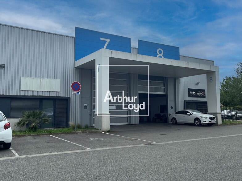 737 Rue De L'Hers, Escalquens à louer - Photo de l’immeuble – Image 1 sur 9