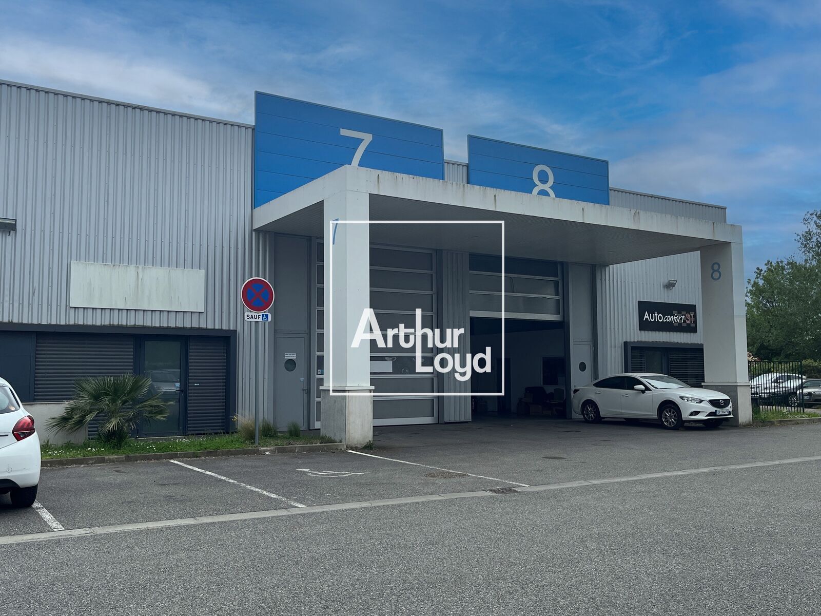 737 Rue De L'Hers, Escalquens à louer Photo de l’immeuble– Image 1 sur 10