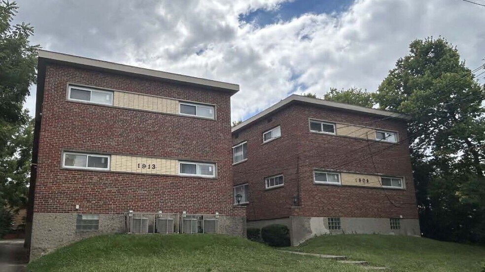 100 Unit Portfolio portefeuille de 2 biens à vendre sur LoopNet.fr - Photo de l’immeuble – Image 2 sur 4