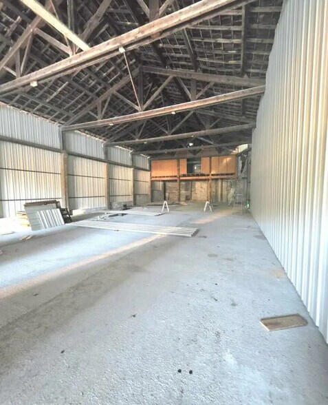 Industriel/Logistique dans Carros à louer - Photo intérieure – Image 3 sur 4