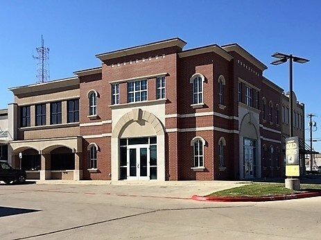 208 N Texas Ave, Bryan, TX à louer Photo principale– Image 1 sur 2