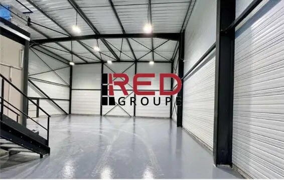 Plus de détails pour Industriel/Logistique à louer