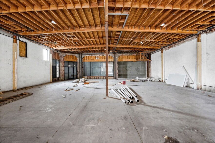 741 E Compton Blvd, Compton, CA à louer - Photo intérieure – Image 1 sur 18