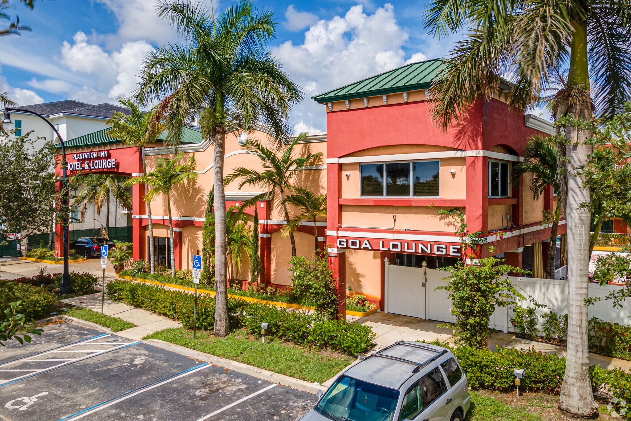375 N State Road 7, Plantation, FL à vendre Photo principale– Image 1 sur 15