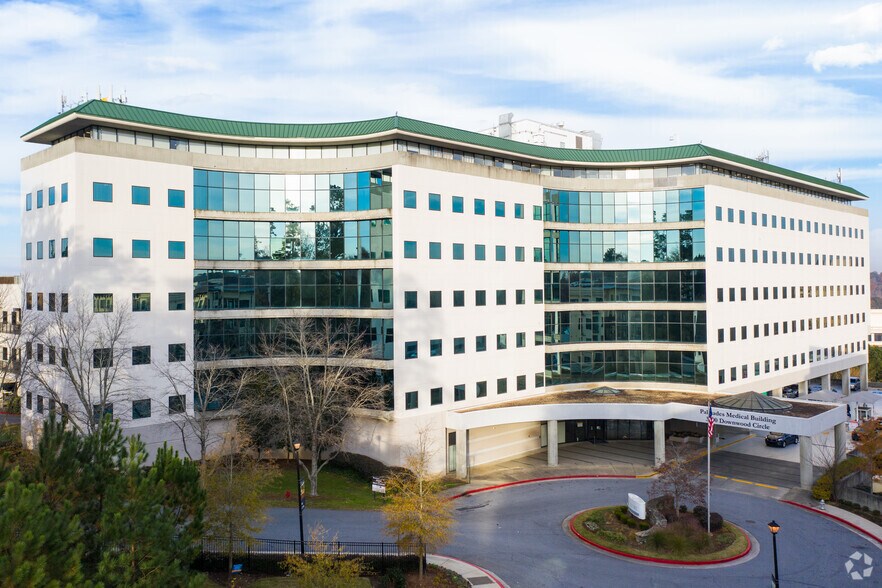 3200 Downwood Cir NW, Atlanta, GA à louer - Photo de l’immeuble – Image 3 sur 7