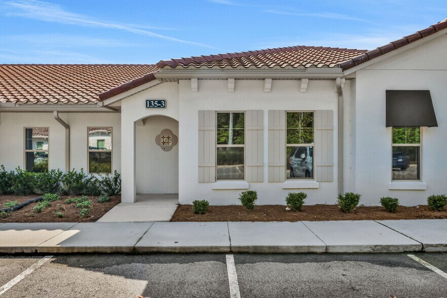 135 Land Grant St, Saint Augustine, FL à louer - Photo de l’immeuble – Image 3 sur 30