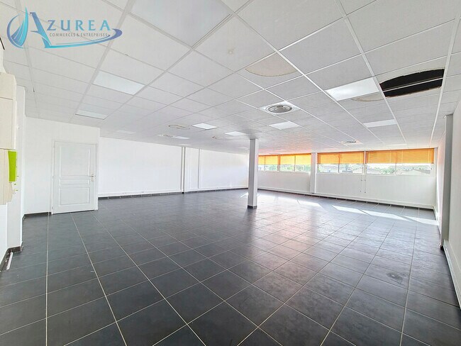 Plus de détails pour Bureau à louer