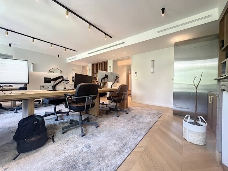 Bureau dans Paris à louer - Photo de l’immeuble – Image 3 sur 8