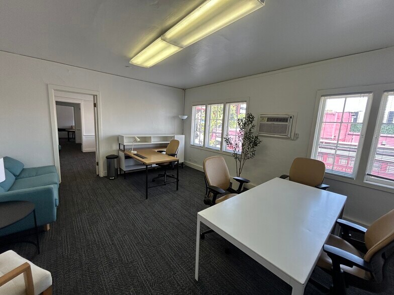 1041 N Formosa Ave, West Hollywood, CA à louer - Photo principale – Image 3 sur 12