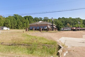 Plus de détails pour 1660 Sunset Dr, Grenada, MS - Local commercial à vendre