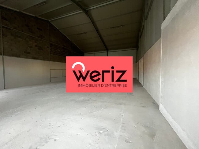 Plus de détails pour 92 Fourneillier, Châteauneuf-les-Martigues - Industriel/Logistique à louer