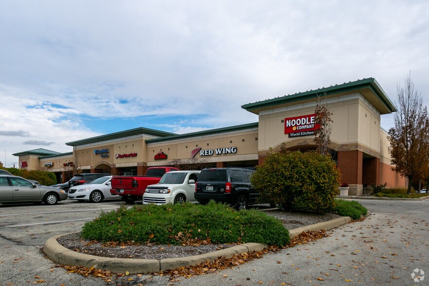17015-17055 Mercantile Blvd, Noblesville, IN à louer - Photo de l’immeuble – Image 1 sur 4