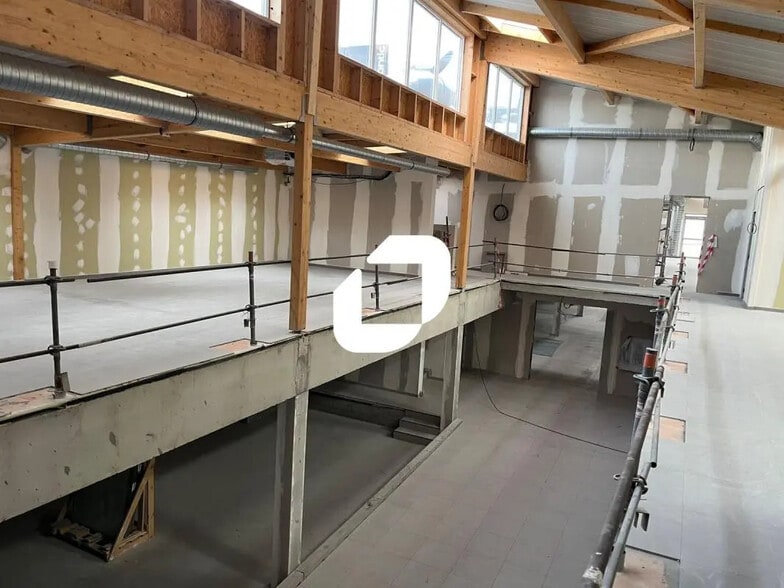 Local commercial dans Béthune à louer - Photo de l’immeuble – Image 2 sur 8