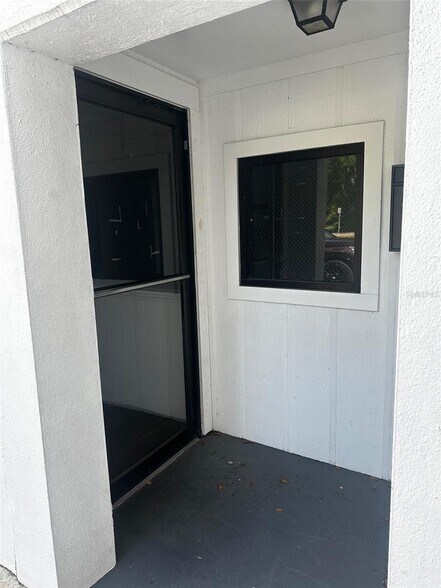 14446 7th St, Dade City, FL à louer - Photo de l’immeuble – Image 3 sur 3