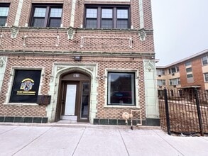 8611-8619 S Ashland Ave, Chicago, IL à louer Photo de l’immeuble– Image 1 sur 5