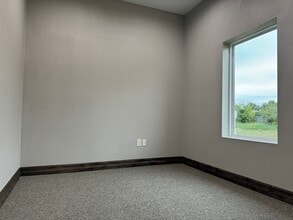 3400-3420 Basswood Blvd, Fort Worth, TX à louer Photo intérieure– Image 2 sur 9