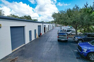 Plus de détails pour 1447 Rail Head Blvd, Naples, FL - Industriel/Logistique à louer