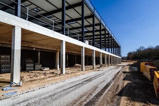 Plus de détails pour Industriel/Logistique à louer