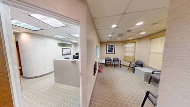 1718 E 17th St, Brooklyn, NY à louer Photo intérieure– Image 2 sur 6