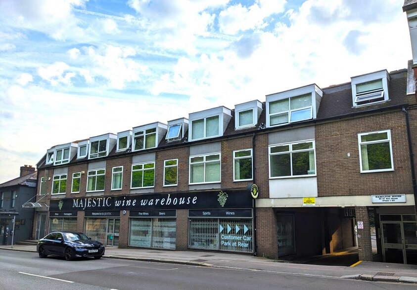 87-93 Bell St, Reigate à vendre - Photo de l’immeuble – Image 1 sur 3
