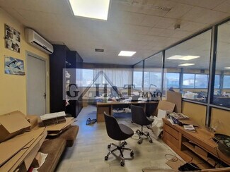 Plus de détails pour Bureau, Industriel/Logistique à louer