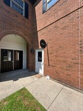 1051 Farmington Ave, Farmington, CT à louer Photo intérieure– Image 1 sur 9