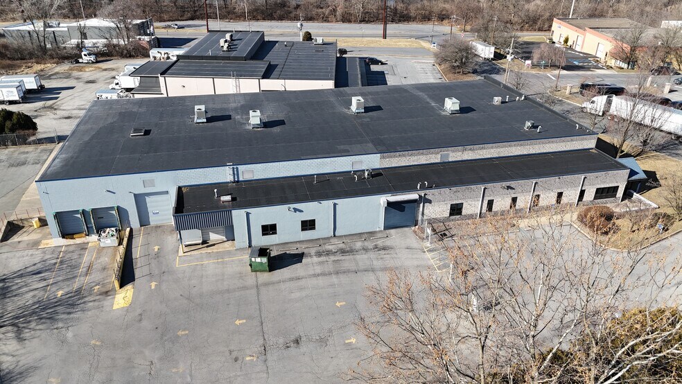430 Allentown Dr, Allentown, PA à louer - Photo de l’immeuble – Image 2 sur 5