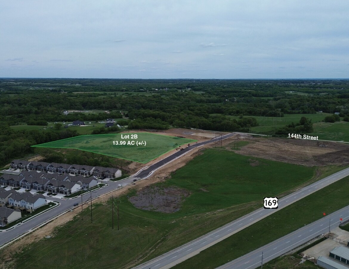 169 Hwy & 144th St, Smithville, MO à vendre Photo principale– Image 1 sur 6