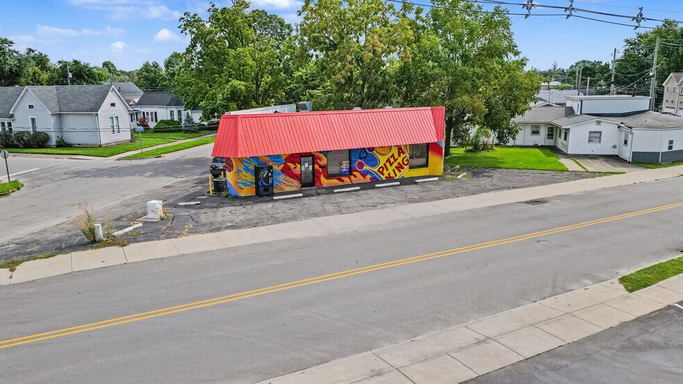 525 Lafayette Ave, Lebanon, IN à vendre - Photo de l’immeuble – Image 1 sur 15