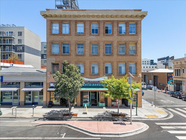 498 25th St, Oakland, CA à vendre - Photo de l’immeuble – Image 2 sur 46