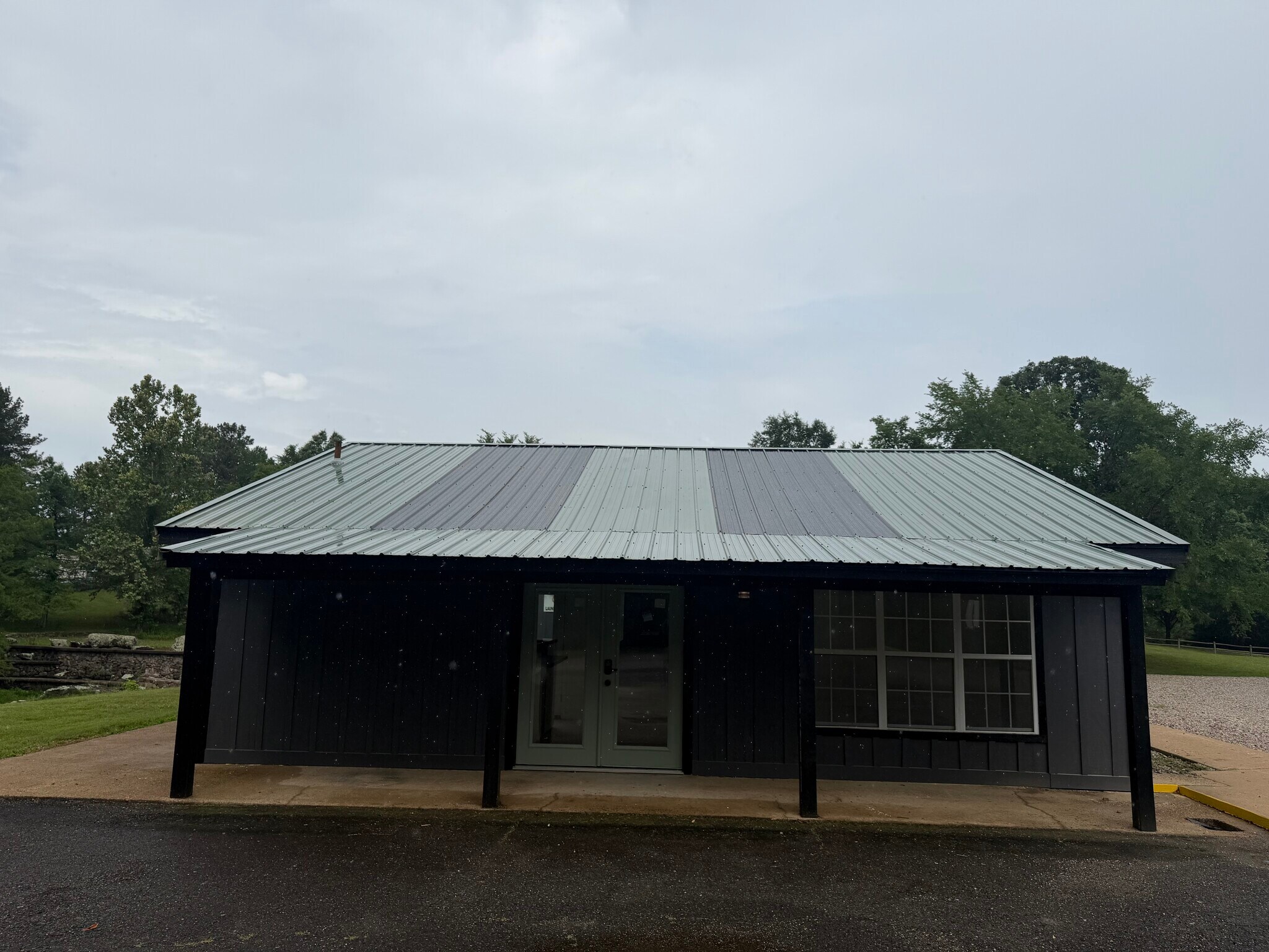 202 River Oaks Dr, Hot Springs National Park, AR à louer Photo principale– Image 1 sur 11