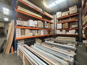 Local d’activités dans Chassieu à louer Photo intérieure– Image 2 sur 5