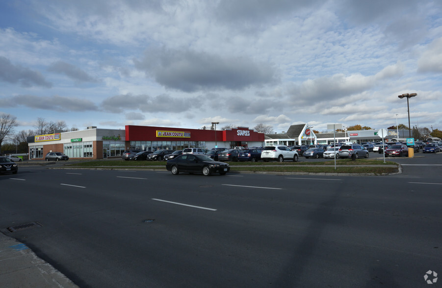 31 9th St E, Cornwall, ON à louer - Photo de l’immeuble – Image 1 sur 7