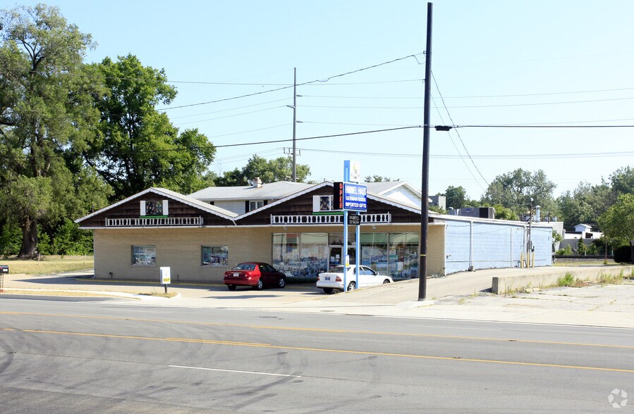 3444 S Main St, Elkhart, IN à vendre - Photo de l’immeuble – Image 2 sur 3