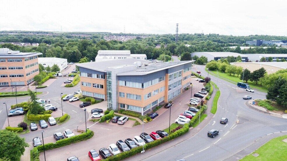 1 Stanley Blvd, Blantyre à louer - Photo de l’immeuble – Image 3 sur 17