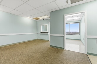 6196 Oxon Hill Rd, Oxon Hill, MD à louer Photo intérieure– Image 1 sur 12