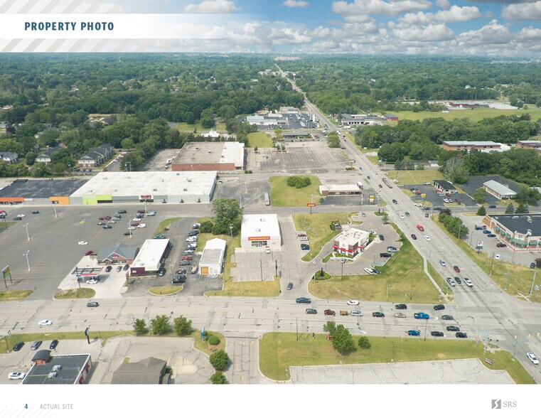 1740 M 139, Benton Harbor, MI à vendre - Photo de l’immeuble – Image 3 sur 10