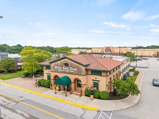 Plus de détails pour 11981 S Strang Line Rd, Olathe, KS - Local commercial à vendre